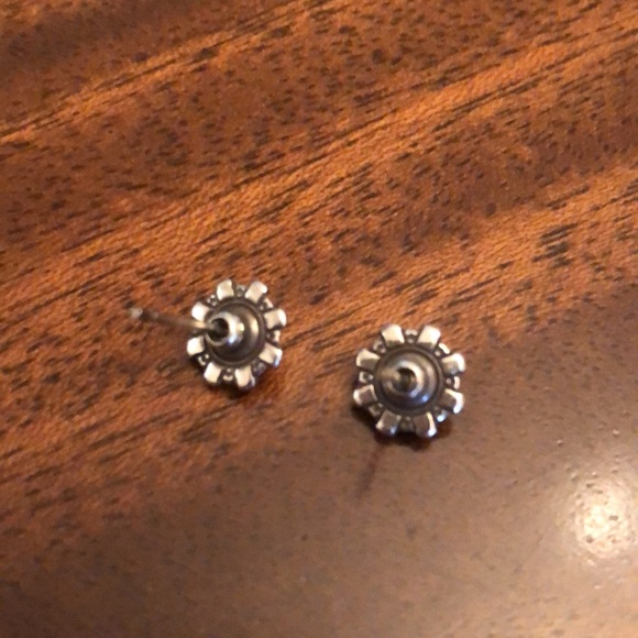 NWT Brighton Mini Post pierced stud earrings - Picture 6 of 8